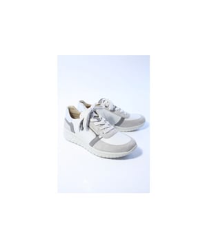 
Merk: Hartjes, Model: Sneakers, Materiaal: Suede, Breedtemaat: G, Kleur: Grijs, Uitneembaar voetbed: Ja