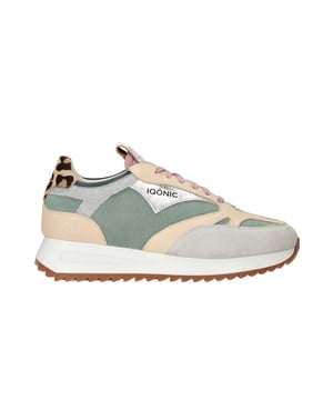 
Materiaal: Combi Leer Suede, Zool: Rubber, Uitneembaar voetbed: Ja, Model: Sneakers, Hakhoogte: , Serienummer: 230.73.011, Wijdtemaat:  , Wijdtemaat omschrijving: