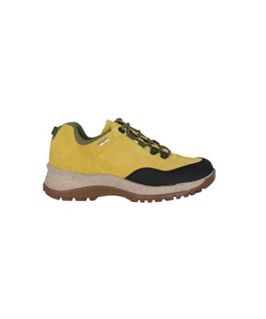 
Onze H-Momo dames lage schoen is een echte blikvanger voor al uw outdoor activiteiten. De schoen is individueel aan te passen aan uw voeten. De lichte zool is extreem robuust en tegelijkertijd flexibel en licht. De H-wijdte voor de iets stevigere voet en het verwisselbare voetbed maken het comfort van deze ranger perfect.