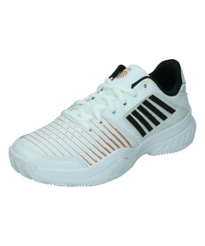 
De K-Swiss Court Express HB is een tennisschoen voor dames. De Court Express HB is een prima tennisschoen voor de speler die op zoek is naar comfort. Het bovenwerk van de schoen bestaat uit een combinatie van echt leer en synthetisch leer. Door deze combinatie en de gaatjes aan de zijkant blijft de schoen ademen en voelt tijdens de training of wedstrijd droog en comfortabel aan. De tennisschoen is geschikt voor kunstgras en gravelbanen. <ul> <li>Leren bovendeel </li> <li>Voering van de instap: textiel </li> <li>Rubberen buitenzool </li> <li>CMEVA middenzool </li> <li>Binnenzool van gestanst EVA </li> <li>Vetersluiting </li> </ul>