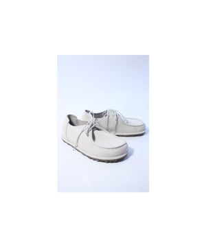 
Merk: Birkenstock, Model: Veterschoenen, Materiaal: Suede, Kleur: Beige, Uitneembaar voetbed: Ja