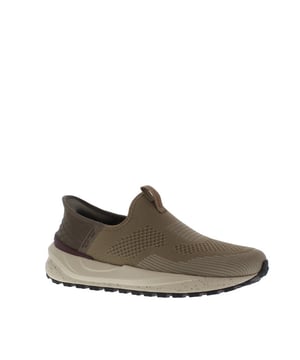 Tussen onze Herenschoenen sale vind je nu dit prachtige item uit de nieuwe collectie van Skechers. Steel de show bij elke gelegenheid!
Skechers Bogdin Heren Instapper