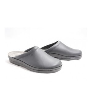 Een van de hardlopers uit de nieuwe collectie van Rohde uit onze Herenschoenen sale categorie. Deze kun je niet laten lopen!
Merk: Rohde, Model: Pantoffels, Materiaal: Leer, Kleur: Zwart