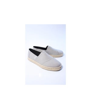 
Merk: TOMS, Model: Espadrilles, Materiaal: Linnen, Kleur: Grijs, Uitneembaar voetbed: Ja