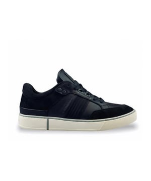 Scoor dit prachtige G-Star item nu in de uitverkoop in de G-Star outlet op V&D.
De Ravond bsc m blk van G-Star is een echte blikvanger. De Ravond bsc m blk is uitgevoerd in de kleur ZWART. Bekijk ook onze overige collectie van G-Star onze webshop!
