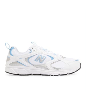 
Introductie: Maak kennis met de New Balance 408 v1, de perfecte lage sneakers voor heren. Deze stijlvolle zilveren sneakers zijn niet alleen een lust voor het oog, maar bieden ook ultiem comfort en ondersteuning bij iedere stap die je zet. Voordelen: Met de New Balance 408 v1 ben je verzekerd van topkwaliteit. Deze sneakers zijn gemaakt van duurzame materialen en hebben een uitstekende pasvorm. Dankzij de dempende zool voelen je voeten alsof ze op wolken lopen, zelfs na een lange dag. Bovendien zijn de sneakers eenvoudig te combineren met diverse outfits, waardoor je er altijd stijlvol uitziet. Belangrijkste kenmerken: De New Balance 408 v1 is ontworpen met het oog op comfort en stijl. De zilveren kleur geeft de sneakers een moderne uitstraling, terwijl de lage pasvorm zorgt voor een sportieve look. Dankzij het uitneembare voetbed kun je indien nodig je eigen inlegzolen gebruiken, en de vetersluiting zorgt voor een perfecte pasvorm. Of je nu gaat voor een casual look of juist sportief