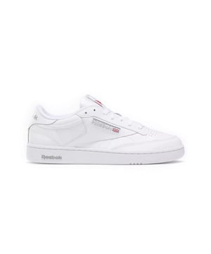 
Op tennis geïnspireerde schoenen uit het Reebok-archief. Nu heb je de bijpassende kicks. Trek deze Club C 85-sneakers aan en ga op pad. Door hun eenvoudige stijl zijn deze soepele leren schoenen overal bij te combineren. Lichtgewicht EVA-middenzooldemping. Comfortabele gegoten inlegzool.