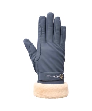 
Modieuze handschoen met zacht en warm kunstbont bij de pols. Met metalen HV Polo-munt bij het bandje. 40% polyurethane 55% polyester 5% elastane
Lining: 100% polyester