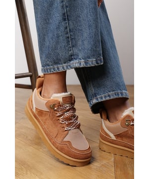 These suede lace-up trainers with chunky sole and mesh panel are the perfect mix of sporty style and everyday comfort. Designed with a supportive chunky sole and breathable mesh finish, they bring both practicality and a modern edge to your casual wardrobe. Pair effortlessly with jeans, joggers, or streetwear looks for versatile styling. • Fastening: Lace-up • Suede and mesh panel finish • Low top trainer