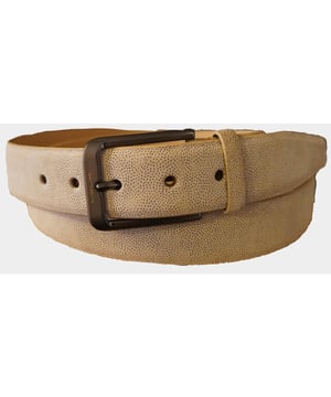 
Melik Riem Beige Just2ofus 7674108 06 R/S0005 met artikelcode7674108 06 R/S0005 .  van het materiaal 100% Suede. Extra specificaties: , , , , kleur Beige.