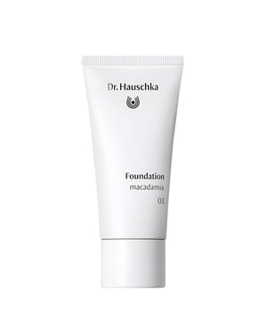 Entdecken Sie das Dr. Hauschka Natürliche Make-up, eine 100% organische und vegane Lösung, die für Frauen entwickelt wurde, die einen strahlenden Teint suchen. Diese Foundation bietet eine leichte bis mittlere Deckkraft und sorgt für einen makellosen Look, während sie Ihre Haut mit botanischen Inhaltsstoffen wie Granatapfel und Kokosöl nährt. Dermatologisch getestet für empfindliche Haut, ist sie frei von synthetischen Duftstoffen, Farbstoffen und Konservierungsstoffen und somit für alle Hauttypen geeignet. Genießen Sie Schönheit, die sich um Ihre Haut und den Planeten kümmert, mit einem Produkt, das tierversuchsfrei ist und von NATRUE zertifiziert wurde.