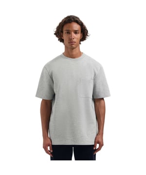 
Ebbe T-shirt Boxy Fit is een t-shirt van het merk Dstrezzed.