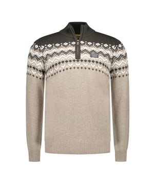 
<p>Deze schipperstrui van N.Z.A. is een must-have voor de winter. De trui is perfect voor de koudere seizoenen en geeft een stoere en stijlvolle uitstraling. De trui is voorzien van het kenmerkende N.Z.A. logo.</p>
<ul>
<li>Modern fit</li>
<li>40% Wol/ 40% Acryl/ 20% Polyamide</li>
<li>Kleurnummer: 1184</li>
</ul>