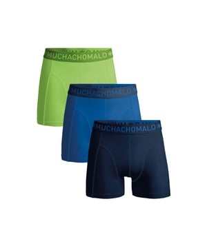 
<p>Ervaar ultiem comfort en stijl met Muchachomalo katoenen boxershorts. Gemaakt van hoogwaardig katoen, bieden deze boxershorts een ongeëvenaarde zachtheid. Het ademende materiaal zorgt voor een fris gevoel de hele dag door, terwijl de nauwsluitende pasvorm optimale ondersteuning biedt.</p>
<p>Of je nu een actieve dag hebt of ontspant, Muchachomalo boxershorts houden je comfortabel en zelfverzekerd. Kies voor kwaliteit, kies voor Muchachomalo.</p> Materiaal: 95% Cotton / 5% Elastane - 210 gram 
Wasinstructies: Wassen op 30 graden,Niet in de droger,Strijken op matig warme stand (2 stippen) Kleur: Blauw,Groen