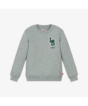 
De Grijs Melee sweater voor jongens van het merk Levis Boys is een must-have voor de kledingkast van elke stoere jongen. De trui is gemaakt van een zachte en comfortabele mix van 60% katoen en 40% polyester, waardoor hij perfect is voor zowel binnen- als buitenshuis. De grijze melee kleur geeft de sweater een trendy en eigentijdse uitstraling. De sweater is voorzien van een klassieke ronde hals en lange mouwen, wat zorgt voor een casual en nonchalante look. Of het nu gedragen wordt op een jeans of over een t-shirt, deze Levis Boys sweater is de ideale keuze voor elke dag. Bestel nu en geef de garderobe van jouw zoon een stijlvolle update!