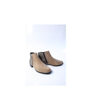 
Merk: Hassia, Model: Enkellaars, Materiaal: Suede, Breedtemaat: H, Kleur: Taupe, Uitneembaar voetbed: Ja