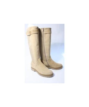 
Merk: DL Sport, Model: Laarzen, Materiaal: Suede, Kleur: Beige, Uitneembaar voetbed: Ja