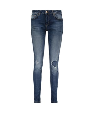 
Deze ultieme jeans in blue denim kleur van ltb dames is een absolute must-have voor elke modebewuste vrouw. De boyfriend fit geeft de broek een stoere en nonchalante uitstraling, perfect voor iedere gelegenheid. Deze spijkerbroek is gemaakt van hoogwaardig materiaal: 92% katoen, 6% polyester en 2% elastaan. Hierdoor zit de broek niet alleen als gegoten, maar is het ook een duurzame keuze.en#10;en#10;De fivepocket model zorgt voor een trendy en tijdloze look, terwijl de destroyed wassing op de voorzijde de broek een edgy twist geeft. De broek is te sluiten met een rits- en knoopsluiting, wat zorgt voor een perfecte pasvorm.en#10;en#10;Maak je outfit compleet met deze ltb spijkerbroek en creëer keer op keer een stijlvolle en comfortabele look. Combineer het met een casual t-shirt en sneakers voor een relaxte outfit, of ga voor een chique uitstraling met een blouse en hakken. Wat je ook kiest, met deze jeans ben je verzekerd van een fashionable uitstraling. Bestel nu en maak jouw garderobe compleet met deze prachtige ltb dames jeans!