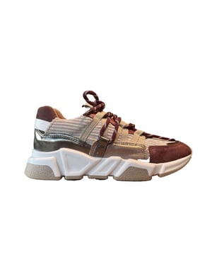
Zool: Rubber, Uitneembaar voetbed: Ja, Model: Los Angeles Corduroy, Hakhoogte: Bordeaux / Beige, Serienummer: 230.51.008