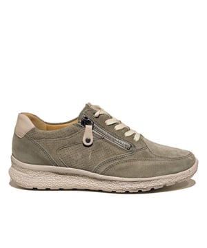
Hartjes op onze webshop. Schoenen van het Oostenrijkse topmerk Hartjes op onze webshop. Dit model heeft een rits- en een vetersluiting. Doordat het voetbed uitneembaar is, kunnen ook eigen inlegzolen gedragen worden. Deze extra brede, wijdte K, schoenen van Hartjes, artikelnummer 162.1604, bestel je gemakkelijk op onze webshop.