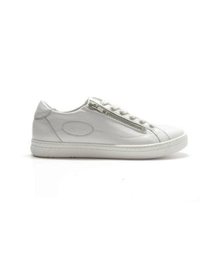 
Artikel A8510 A11  in de kleur velvet optic white shop je gemakkelijk en snel op onze webshop. Bekijk de gehele collectie van AQA Shoes online