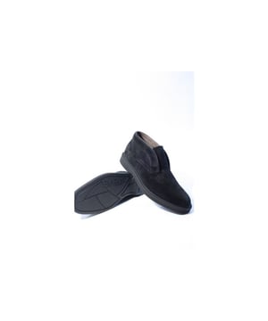 
Merk: Greve, Model: Instapper, Materiaal: Suede, Breedtemaat: H, Kleur: Zwart, Uitneembaar voetbed: Ja