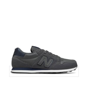 
Trakteer jezelf op ongeëvenaard comfort en stijl met de New Balance gm500dgn lage sneakers voor heren. Deze trendy, donkergrijze sneakers staan aan de top van het sportieve mode-assortiment en zijn ontworpen om niet alleen stijlvol, maar ook uiterst comfortabel te zijn. De New Balance gm500dgn lage sneakers bieden een scala aan uitzonderlijke voordelen. Ze zijn ontworpen om ultiem comfort te leveren bij elke stap die je zet. Door de geavanceerde technologie en het unieke ontwerp, zijn deze sneakers in staat om een optimale drukverdeling te bieden, het risico op letsel te verminderen en je voeten zelfs na uren dragen te laten ademen. Of je nu een wandeling door de stad maakt, geniet van een hardloopsessie of gewoon een dag in het park doorbrengt, de New Balance gm500dgn lage sneakers houden je voeten gezond en comfortabel. De New Balance gm500dgn lage sneakers hebben een aantal belangrijke kenmerken die hen onweerstaanbaar maken. Gemaakt van hoogwaardige materialen en zorgvuldig