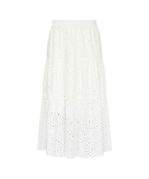 
* Lange rok in een kleding geverfde borduurtechniek
* Elastische tailleband
* Half gevoerd 100% cotton