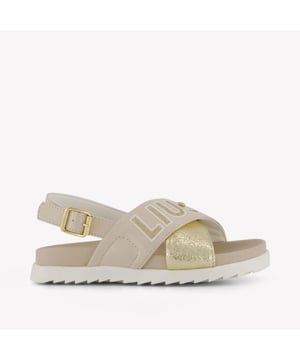 
<p>Ontdek de verfijnde elegantie van deze Liu Jo kindersandalen in een zachte beige tint. Perfect voor zonnige dagen, combineren deze sandalen comfort met stijl, dankzij de luxe kruisband en de subtiele glansdetails. De verstelbare gesp zorgt voor een perfecte pasvorm, terwijl het hoogwaardige materiaal de delicate voeten van je kleintje omhult. Geef hun zomeroutfits een vleugje exclusiviteit en laat ze stralen met de tijdloze allure van Liu Jo. Een must-have voor elke stijlvolle jonge trendsetter. </p>

<p>LIU JO KIDS 4A5313EX2980 ZOMER 2025</p>