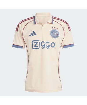
Introductie: Ben je een voetballiefhebber die altijd streeft naar het beste? Goed nieuws: speciaal voor jou heeft ADIDAS een gloednieuw product op de markt gebracht. We presenteren de ajax 3 jsy, een replica voetbalshirt met korte mouwen voor heren. Dit lichtbruine wedstrijdshirt is een echte must-have voor elke voetbalfanaat. Voordelen: Het ajax 3 jsy-shirt van ADIDAS combineert comfort en stijl in één fantastisch product. Perfect voor zowel op het veld als daarbuiten, dit shirt biedt een ongeëvenaarde pasvorm en het allerbeste in ademend vermogen en bewegingsvrijheid. Gemaakt met innovatieve technologiën die ADIDAS je biedt. Belangrijkste kenmerken: Het AJAX 3 jsy wedstrijdshirt, kenmerkend in lichtbruin, is gemakkelijk herkenbaar en geeft je de kans om je favoriete team waar ook ter wereld te vertegenwoordigen. Het shirt, gemaakt met de passie van ADIDAS voor kwaliteitsvolle sportkledij, beschikt over de meest geavanceerde technologieën van het merk. De stof is gemaakt om het zweet