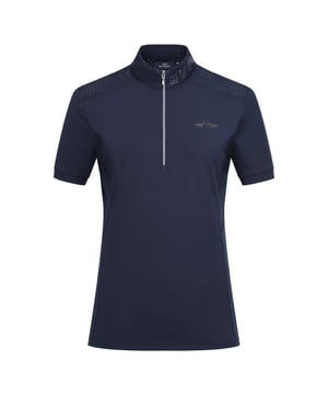 
Tech T-shirt gemaakt van functioneel materiaal * Zacht materiaal met maximaal draagcomfort * Inzetstukken van gestippelde ademende stof op de schouders en zijkanten * Sneldrogend * Ademend, zodat de lichaamstemperatuur altijd op hetzelfde niveau blijft * 4-weg stretch voor extreme flexibiliteit en perfecte lichaamsfit * Getailleerd model met afgeronde kraag voor een vrouwelijke uitstraling * Blinde ritssluiting aan de voorzijde in het midden * Korte mouwen met fijne manchetten voor comfort * Babylock op naden * 3D-logo heat transfer op de borst, links van de drager * HV Polo in strass-steentjes op de kraag * Functieprint aan de binnenkant onder de nek Tech jersey : 70% polyamide/ 30% elastane + same fabric perforated