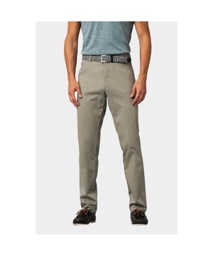 
Meyer Katoenen Broek Groen CHICAGO Art.1-5060 3321506000/24 met artikelcode3321506000/24 .  van het materiaal 96% Biologisch Katoen / 4% Elastaan. Extra specificaties: , , , , kleur Groen.