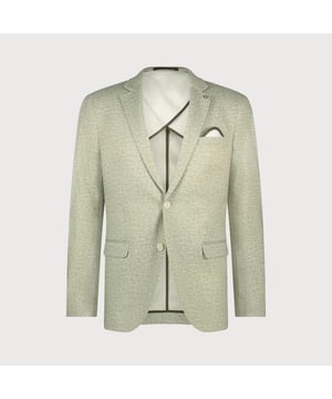 
<p>Dit colbert met microdessin biedt een verfijnde uitstraling met een subtiel patroon dat elke outfit net dat beetje extra geeft. De lichte en ademende stof zorgt voor optimaal draagcomfort, terwijl de moderne pasvorm geschikt is voor zowel zakelijke als casual gelegenheden. Perfect te combineren met een chino of jeans voor een veelzijdige look.</p>

<ul>
	<li>Subtiel microdessin </li>
	<li>Ademende stof voor extra comfort</li>
	<li>Moderne pasvorm </li>
	<li>Geschikt voor zowel formele als casual combinaties</li>
</ul>

<h3> </h3>