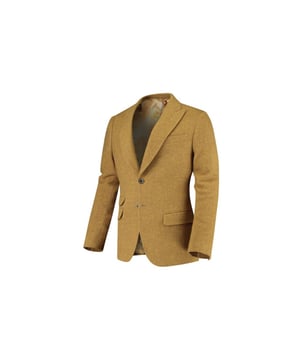 
Dit colbert is gemaakt van een 100% wollen tweed stof met een viscose lining. Het colbert heeft een ticketpocket en is afgewerkt met een peak lapel. De mouw is afgewerkt met 5 functionele kissing buttons.