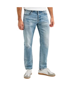 
Stockton Straight Redding Lt is een straight jeans van het merk Butcher of Blue.