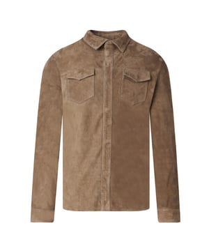 
Alter Ego Robert Overshirt met een klassieke puntkraag en lange mouwen. Dit bruine kledingstuk heeft twee borstzakken met klep, een verborgen knoopsluiting en is gemaakt van hoogwaardig katoen voor een comfortabele pasvorm. Het design maakt het overshirt veelzijdig en stijlvol. Alter Ego staat voor moderne elegantie en kwaliteit, en biedt eigentijdse mode zonder compromissen in comfort en stijl. Perfect voor elke gelegenheid.
