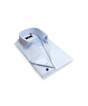 
Cirlce of Gentlemen heeft de yearround collectie uitgebreid met een manchetknoop hemd geweven van onze 100% katoenen Planet stof. Een effen hemd wat niet mag ontbreken in je basiscollectie in je kledingkast en kan zowel business gedragen worden als bij speciale gelegenheden. 100% katoen.
