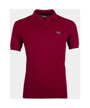 Dit is je kans om de dit topitem uit de laatste collectie van Lacoste in je bezit te krijgen. Ben jij ook Lacoste fan?
Lacoste Polo korte mouw Rood regular fit L1212/476 met artikelcodeL1212/476 .  van het materiaal 100% Katoen. Extra specificaties: , , , , kleur Rood.