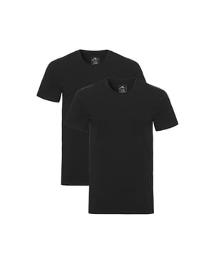 
Het ondershirt van O'Neill biedt dagelijks comfort in een tijdloos design. Dankzij de lichte stretch en de aansluitende bodyfit zit dit T-shirt als gegoten onder elk outfit. De ronde hals en korte mouwen maken het een veelzijdige basic voor elke dag.