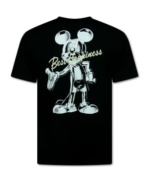 
T shirt Heren met Print Grappig - Oversized T shirt Heren - Happiness - 688 - Zwart - <p><strong>Specificaties:<br /></strong>- Oversized T shirt Heren<br />- Artikel code: 688 - Grijs<br />- Seizoen: Voorjaar / Najaar<br />- Kraag: Ronde hals<br />- Patroon: Print, Geborduurd<br />- Kwalitatief Hoogwaardige Afwerking<br />- Materiaal: 95% Katoen en 5% Lycra<br />- Weefsel: Dik geweven<br />- Pasvorm: Oversized T shirt Here<br />- Mouwen: Korte Mouw<br />- Wasvoorschrift: Binnenste buiten wassen (Niet in de droger)<br />- Beschikbare maten: S - M - L - XL - XXL </p>