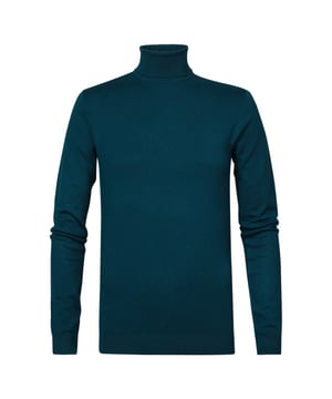 
<p>Fijngebreide dunne heren coltrui die in meerdere kleuren verkrijgbaar is. Twijfel je tussen twee maten? Kies dan de grootste maat.</p>
<ul>
<li>Modern fit</li>
<li>80% viscose, 20% nylon</li>
</ul>