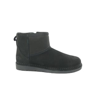 
Artikel A8455 A94  in de kleur road nero shop je gemakkelijk en snel op onze webshop. Bekijk de gehele collectie van AQA Shoes online