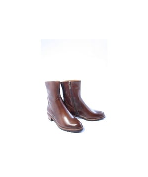 
Merk: Everybody, Model: Enkellaars, Materiaal: Leer, Hakhoogte: 3 cm, Kleur: Bruin