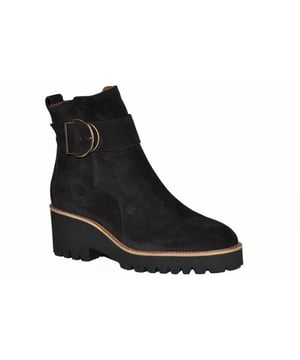
De 9763 109-black van Paul Green is een echte blikvanger. De 9763 109-black is uitgevoerd in de kleur black (109). Bekijk ook onze overige collectie van Paul Green onze webshop!