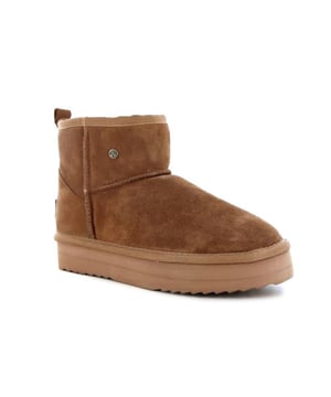 
De Wallaby Woman Platform cognac van Warmbat is een echte blikvanger. De Wallaby Woman Platform cognac is uitgevoerd in de kleur Cognac. Bekijk ook onze overige collectie van Warmbat op onze webshop!