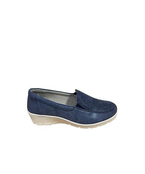 
De Hellica 20 blue van ACO is een echte blikvanger. De Hellica 20 blue is uitgevoerd in de kleur Blue. Bekijk ook onze overige collectie van ACO op onze webshop!