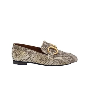 
De G-JULIA-16 snake-gold-99 van Babouche is een echte blikvanger. De G-JULIA-16 snake-gold-99 is uitgevoerd in de kleur SNAKE GOLD 99. Bekijk ook onze overige collectie van Babouche op onze webshop!