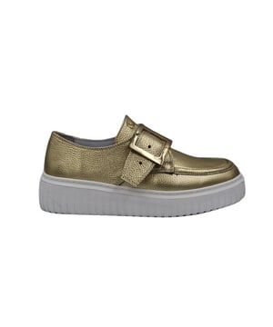 
De SONJA-13 gold-47 van Babouche is een echte blikvanger. De SONJA-13 gold-47 is uitgevoerd in de kleur GOLD 47. Bekijk ook onze overige collectie van Babouche op onze webshop!