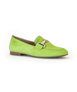 
Gabor in onze webshop. Schoenen van het topmerk Gabor in onze webshop. Deze loafer is uitgevoerd in een fantastische kleur. Door het soepele suede zit deze schoen heerlijk zacht aan de voet. Dit model van Gabor, artikelnummer 45.211, bestel je gemakkelijk in onze webshop.