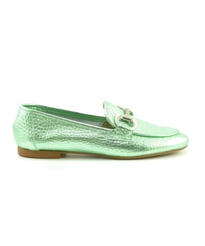 
De Ninfa 0 van Gianluca Pisati is een echte blikvanger. De Ninfa 0 is uitgevoerd in de kleur groen [laminato verde]. Bekijk ook onze overige collectie van Gianluca Pisati op onze webshop!